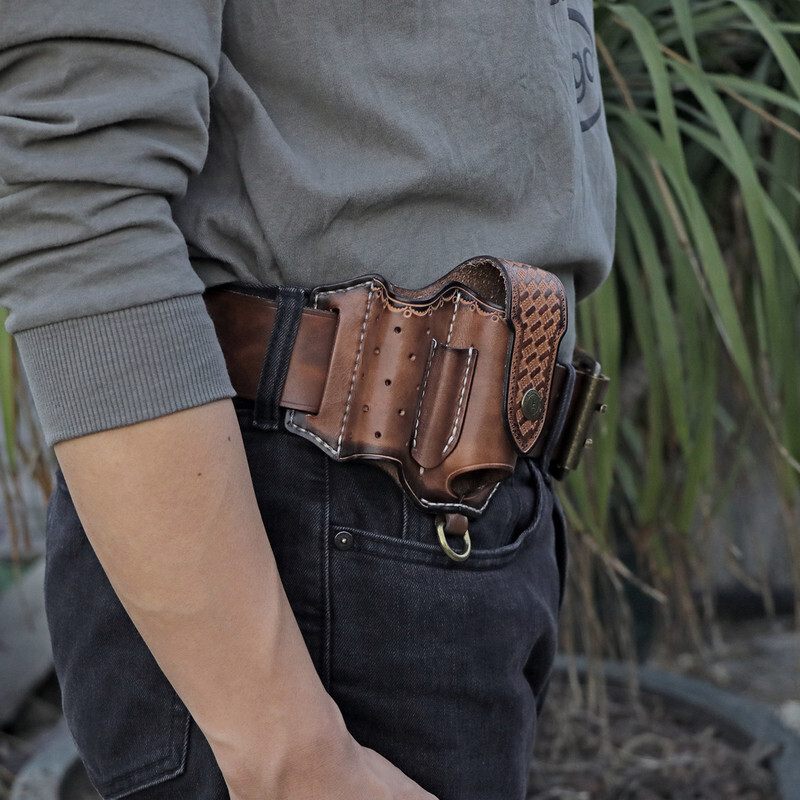 TOURBON 4-in-1 Leather Multitool Belt Holster for Flashlight/EDC/Pen Sheath Gift