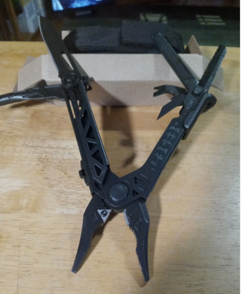 Gerber Center-Drive Multi tool Blk,BTS,BERRY USA w/ Bit Set 30-001427N