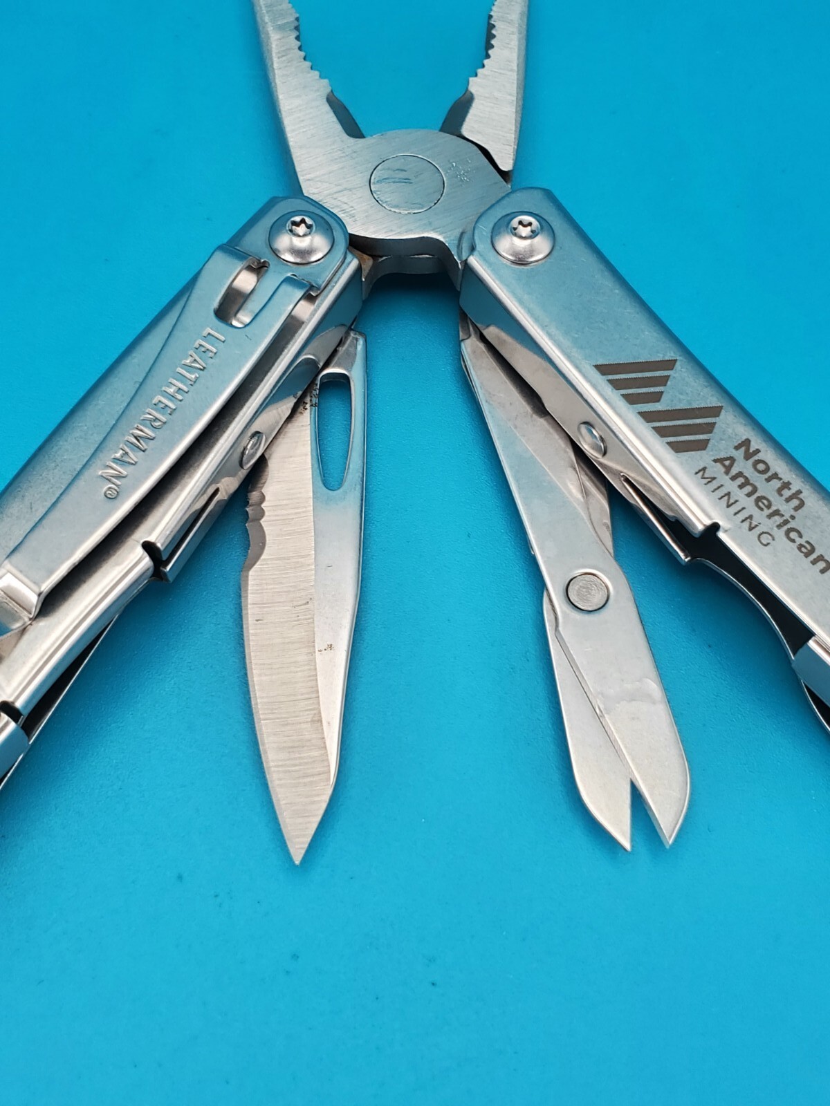 LEATHERMAN WINGMAN MULTI-TOOL! FAST SHIPPING! NORTH AMERICAN MINING