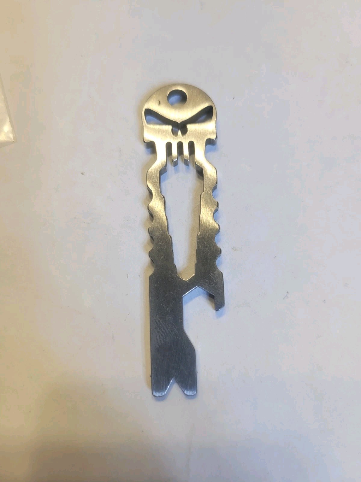 Hot Titanium TC4 Skull Outdoor Keychain Crowbar Tactical Pry Bar Opener Crowbar