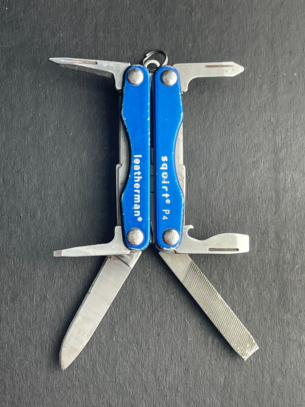 Leatherman SQUIRT P4 Multi-Tool with 7 tools – Various Colors