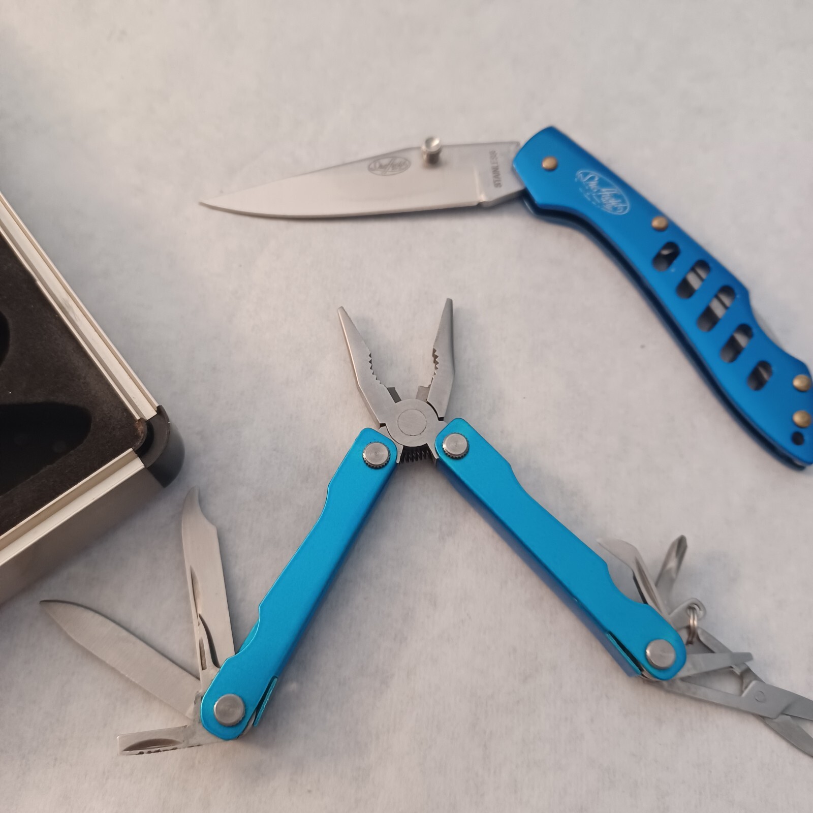 NEW! SHEFFIELD 11 In 1, 2 PIECE MULTI FUNCTION TOOL IN ALUMINUM CASE & BOX