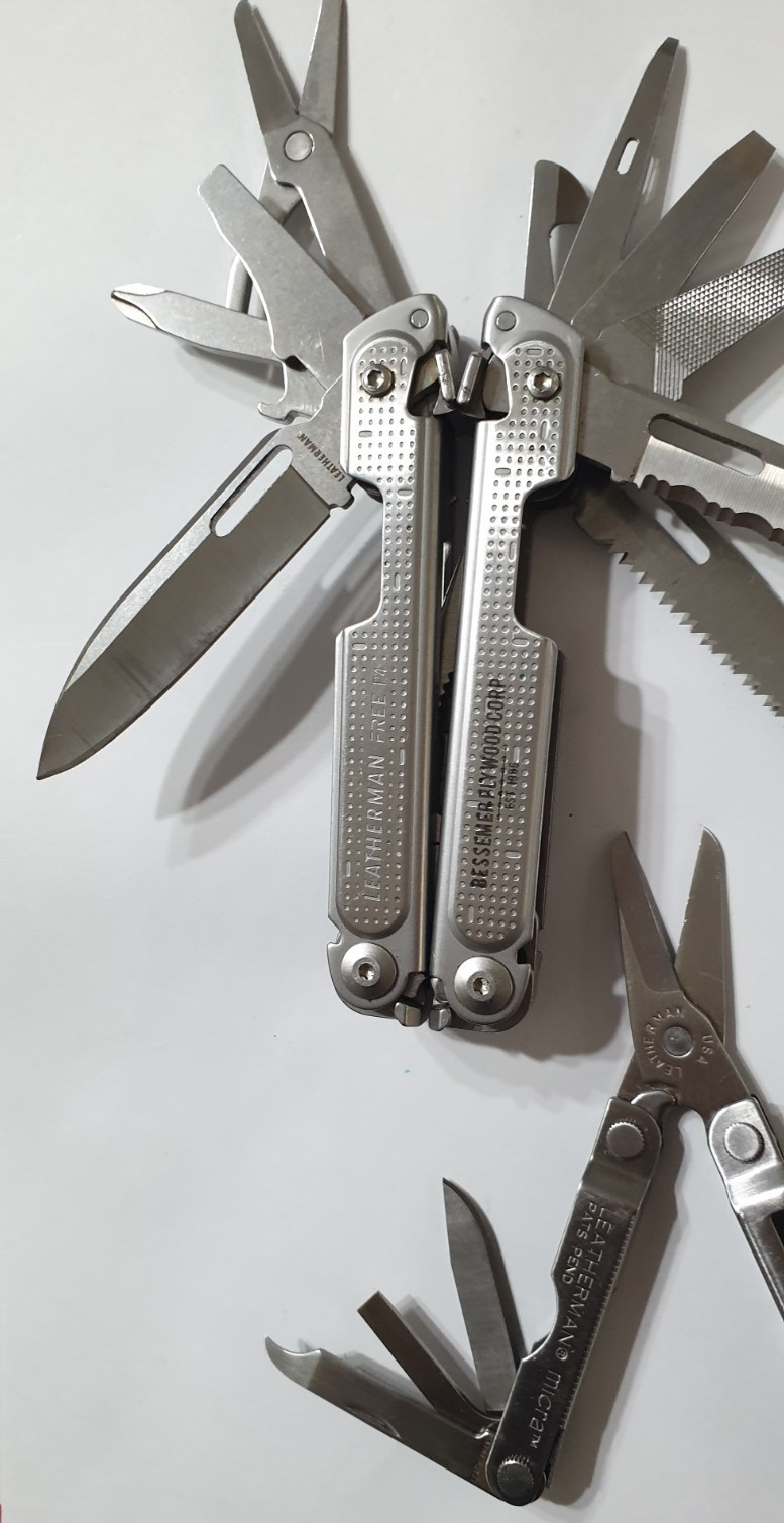 🔥🔥🔥 Leatherman Rare Retired Free P4 One Hand Opening + Micra Multi Tool