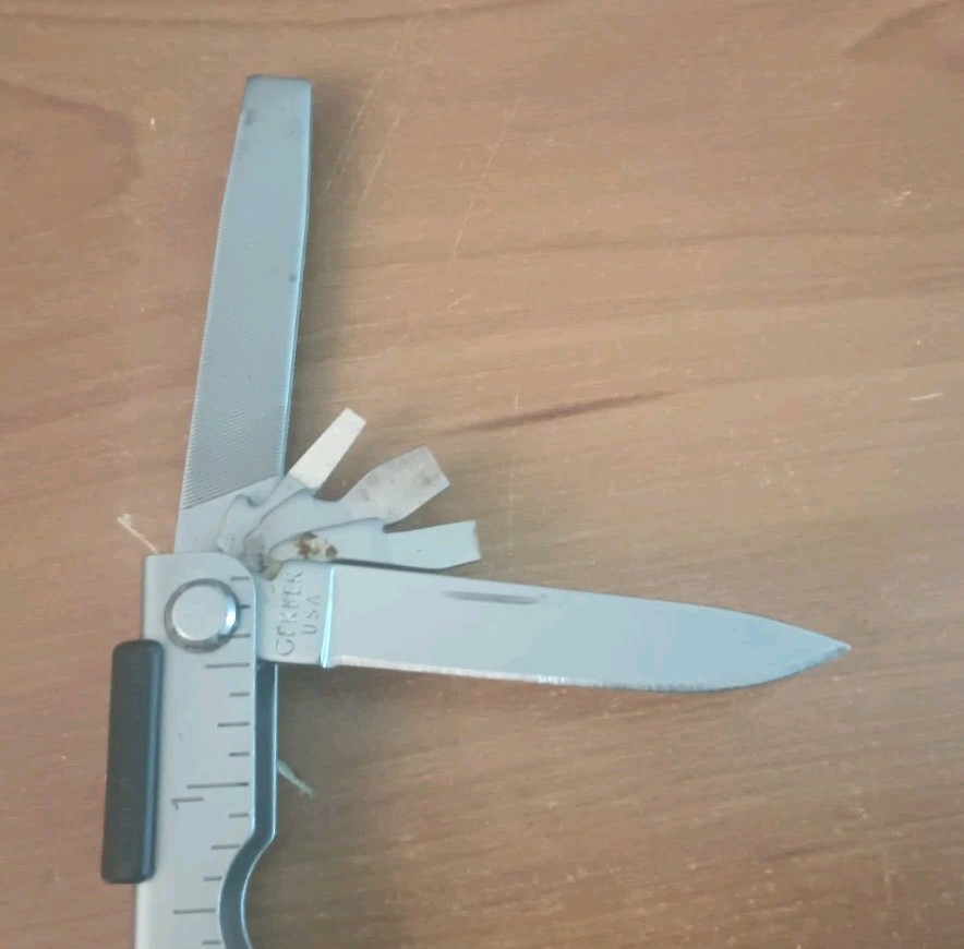 Gerber Multi-tool Stainless Needle Nose Pliers W Case Gerber Multi-tool