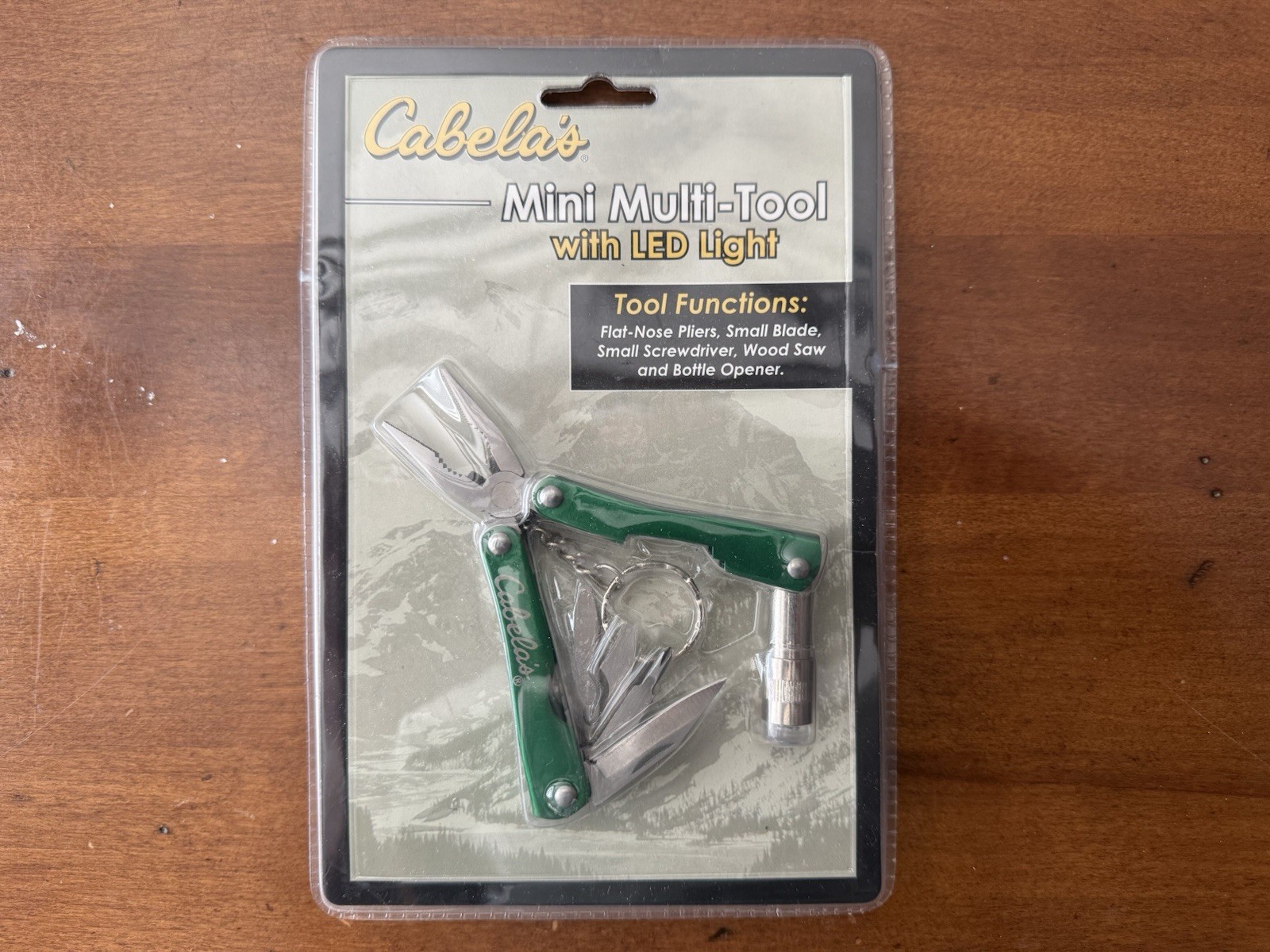 Cabela’s Mini Multi-Tool LED Light & Case – NEW
