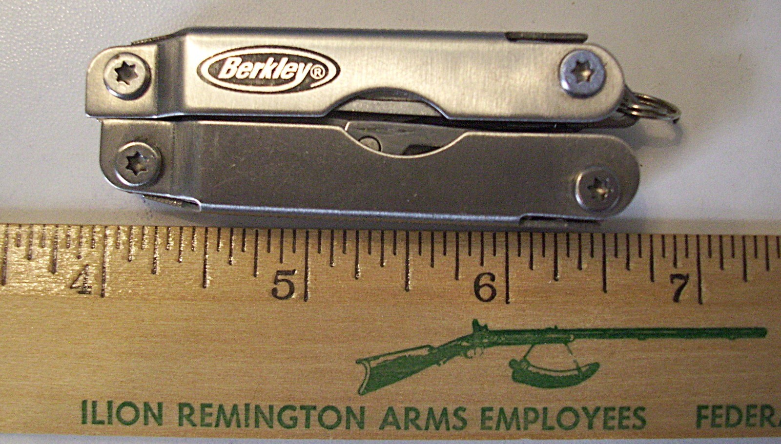 Berkley Vintage Fishing Camping Multi Tool 10 Functions Pocket Box or Key Ring