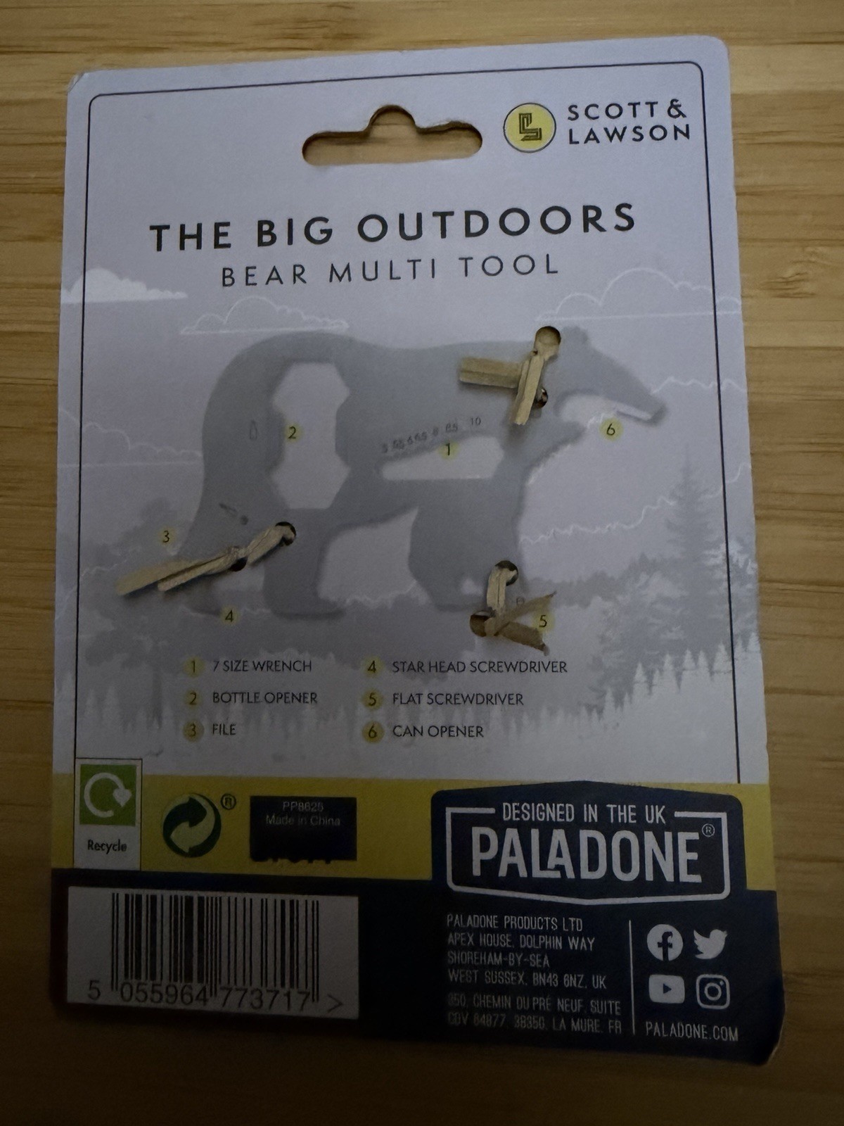 Paladone The Big Outdoors Bear Multi Tool-6 Tools in One – Wallet Size/car Tool