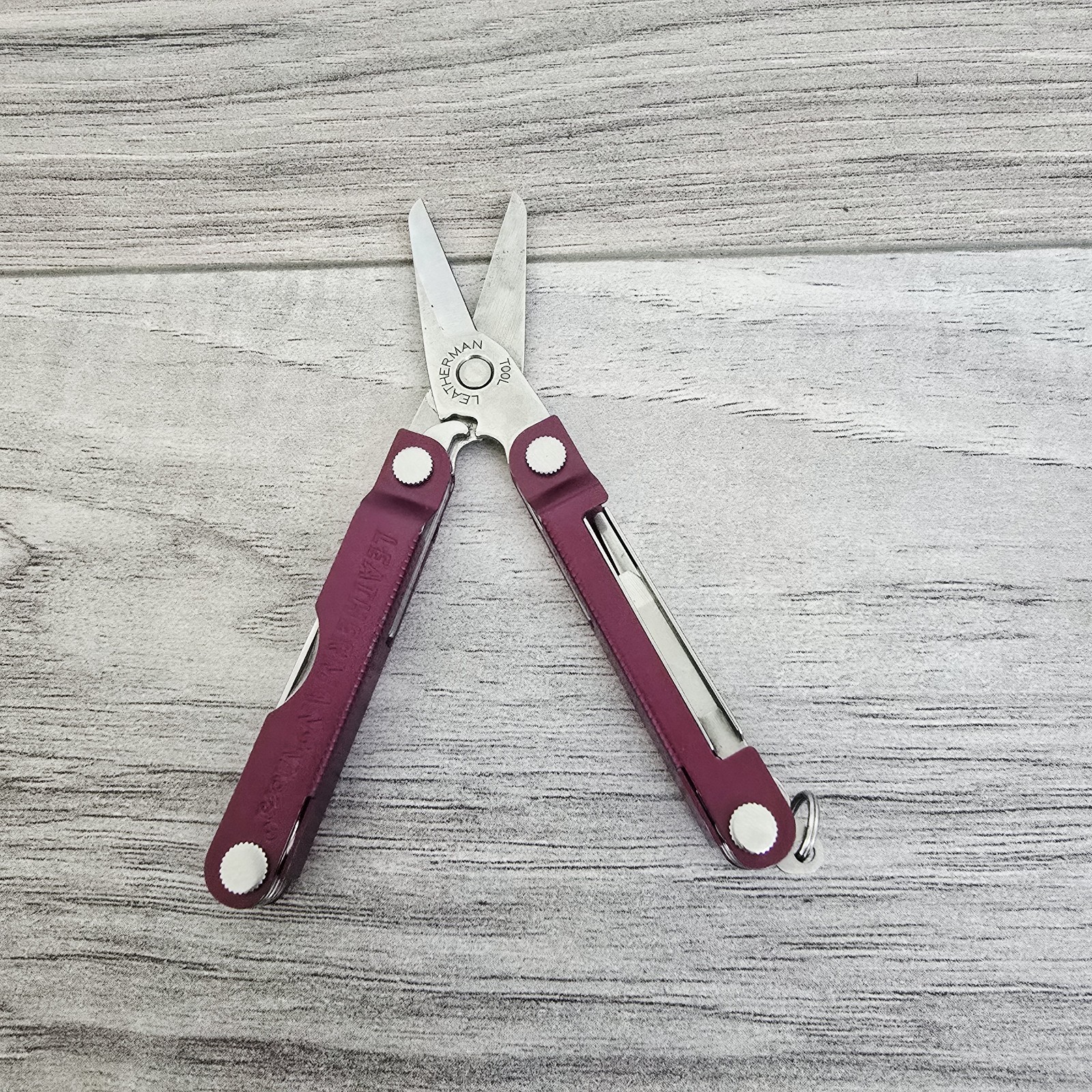 Leatherman Micra Multi-Tool Knife Scissors Key Ring Cherry Red