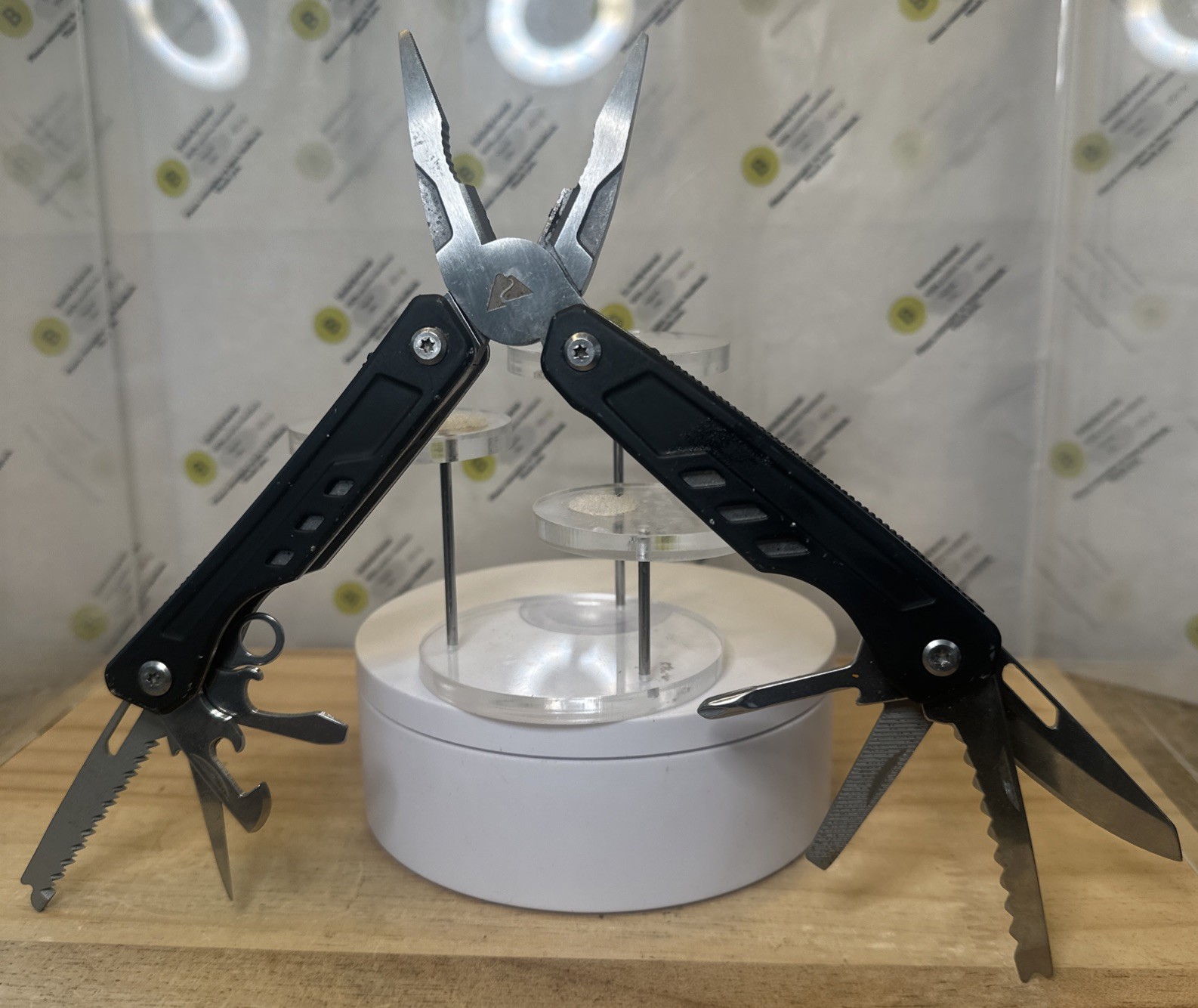 Ozark Trail 17-In-1 Multi Tool Pliers, Wire Cutter, Saw, Knife PLUS.. 4.25” Clos