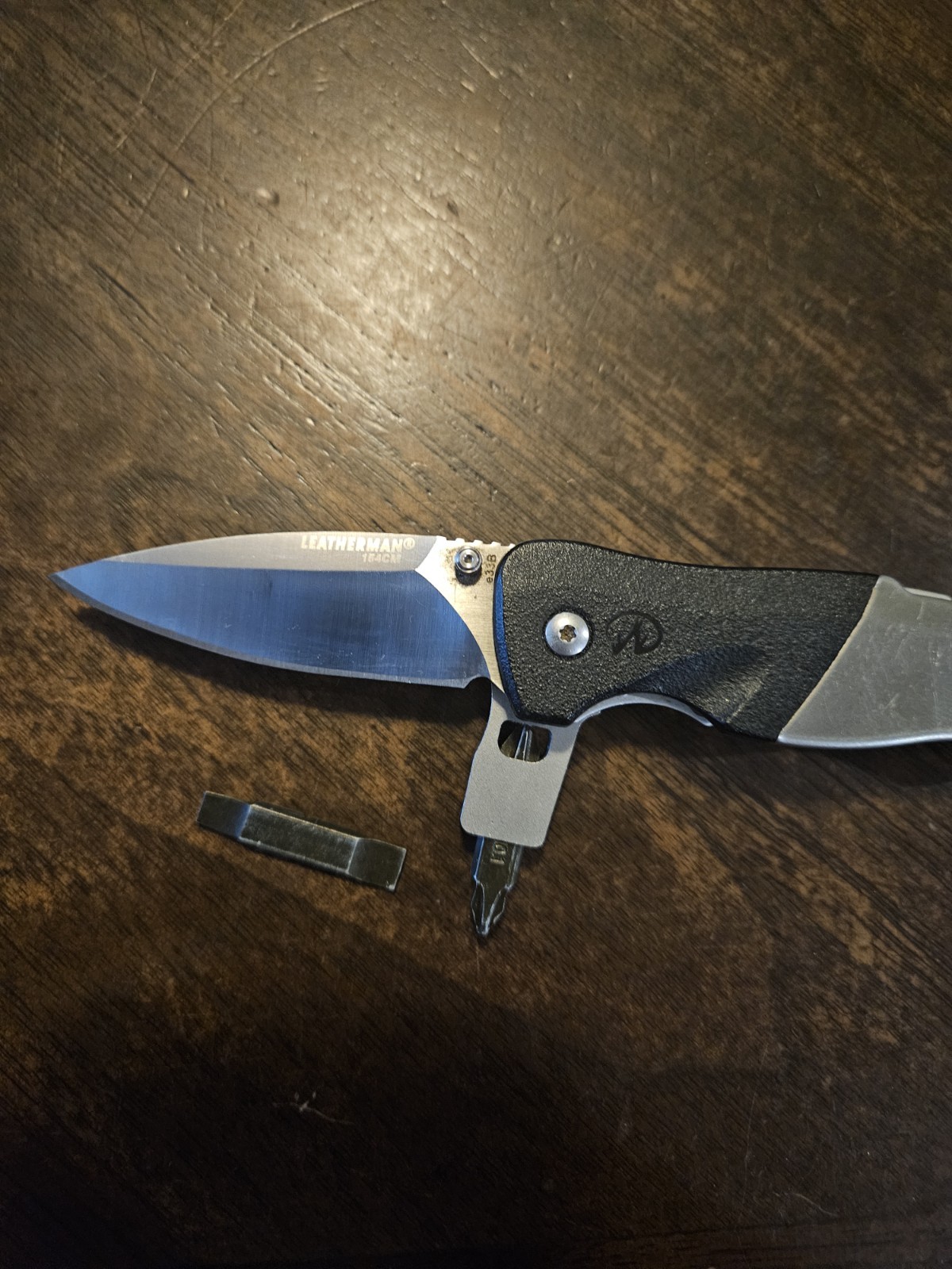 Leatherman Expanse E33B Knife Discontinued Genuine