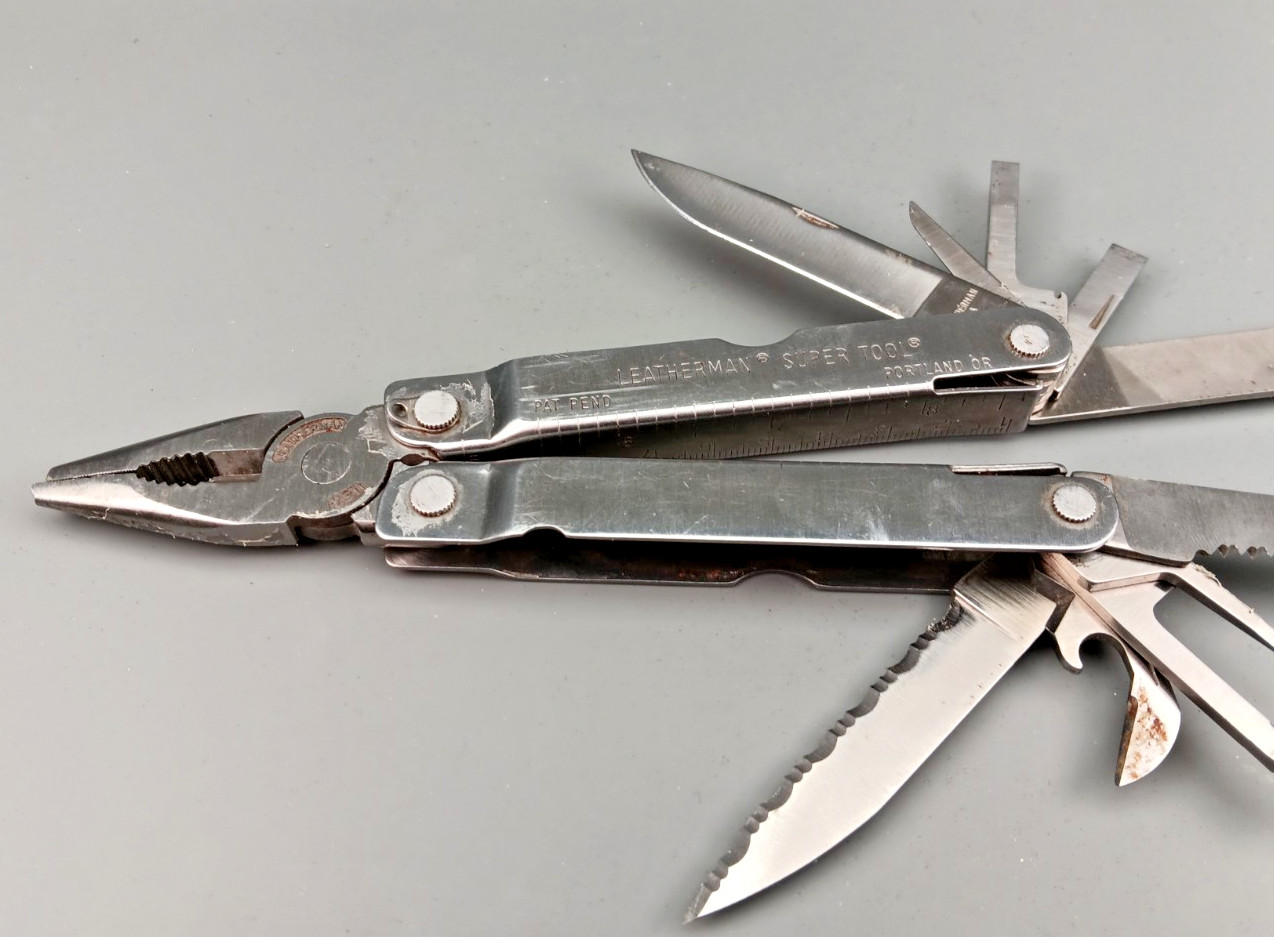 Vtg 1995 Pat Pending LEATHERMAN Super Multi Tool 10 Blade
