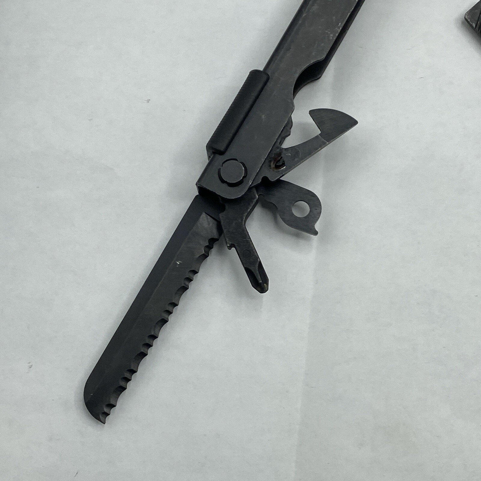 Gerber MP 600, Carbide Cutters, Needlenose – Black