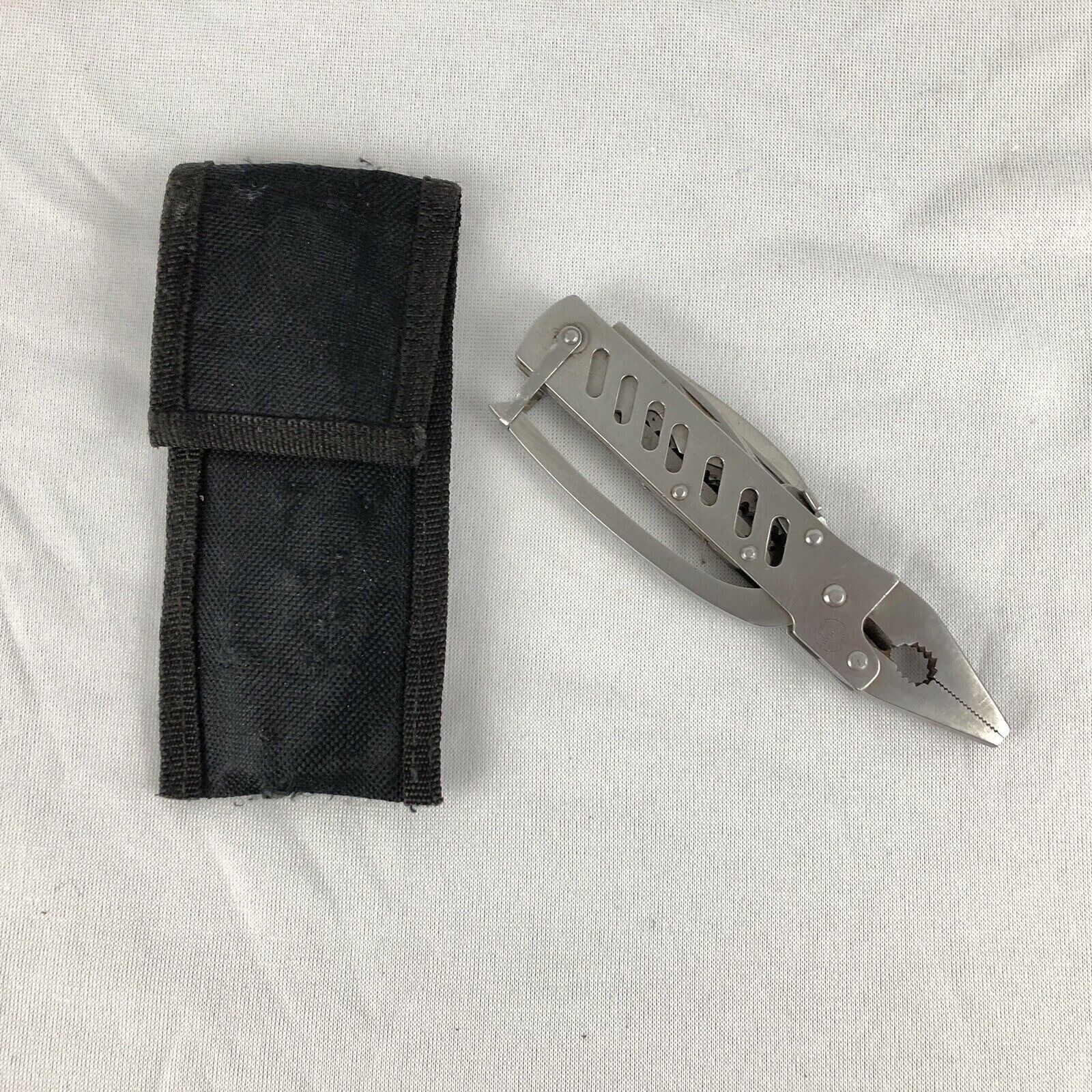 BARLOW Stainless Steel Multi-Tool Pocket Knife Portable Folding Tool + Case