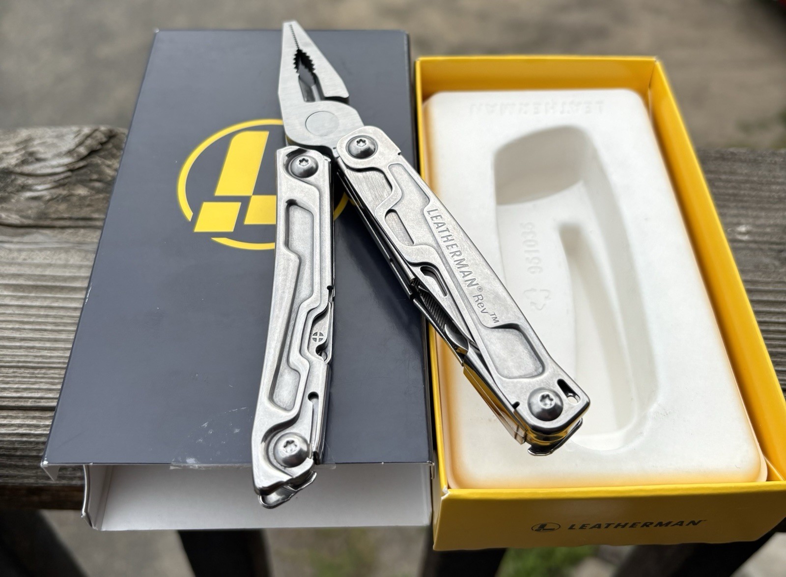 Leatherman Rev 14 Tools NEW Multi Tool Knife