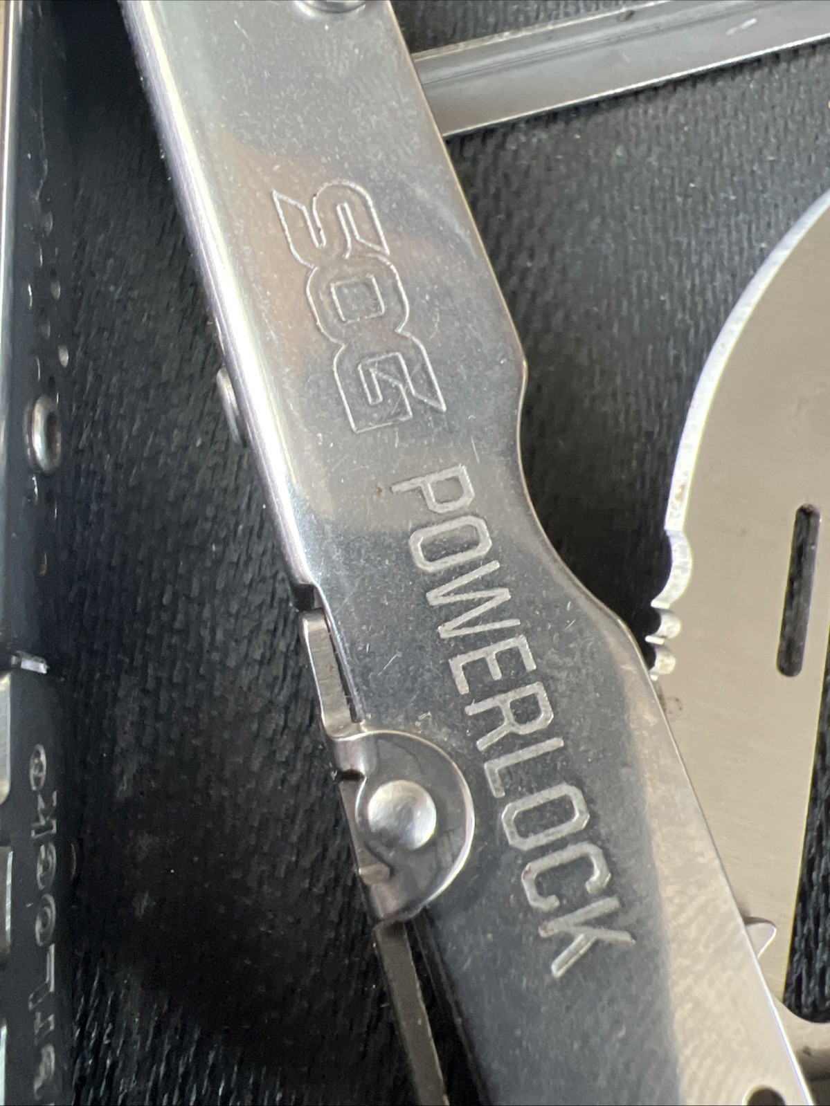 Sog Power Lock Pliers Multi Tool Stainless Steel Sheath NEW ❤️⭐️
