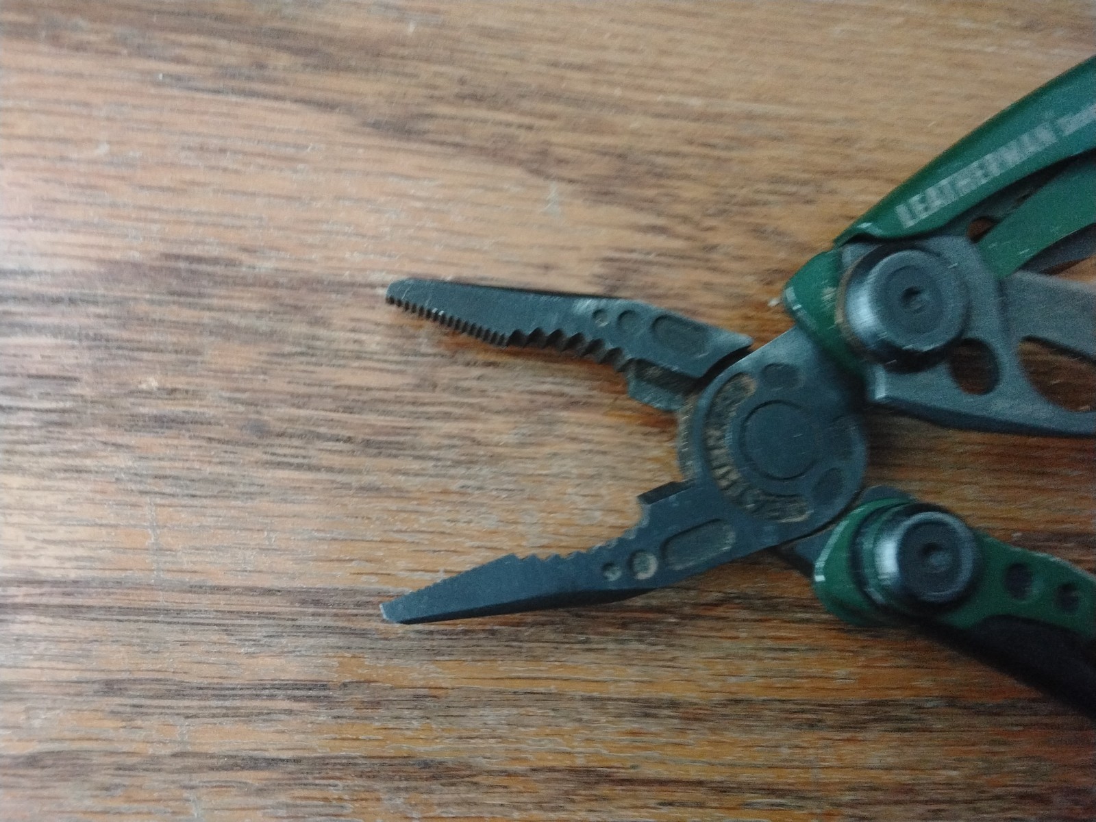 Leatherman Skeletool CX Multitool Plain Edge Knife Green User Missing Bit A