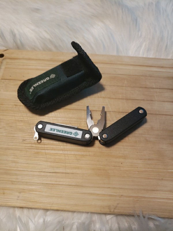 Greenlee Multi Tool Professional Or Electrical StainlessS. 5 Tools W/ Sheath. EC
