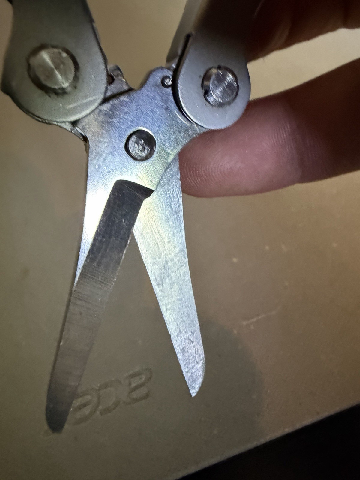 Schrade Tough Chip Compact Multi-Tool Cutters Knife Folding EDC Tool USA