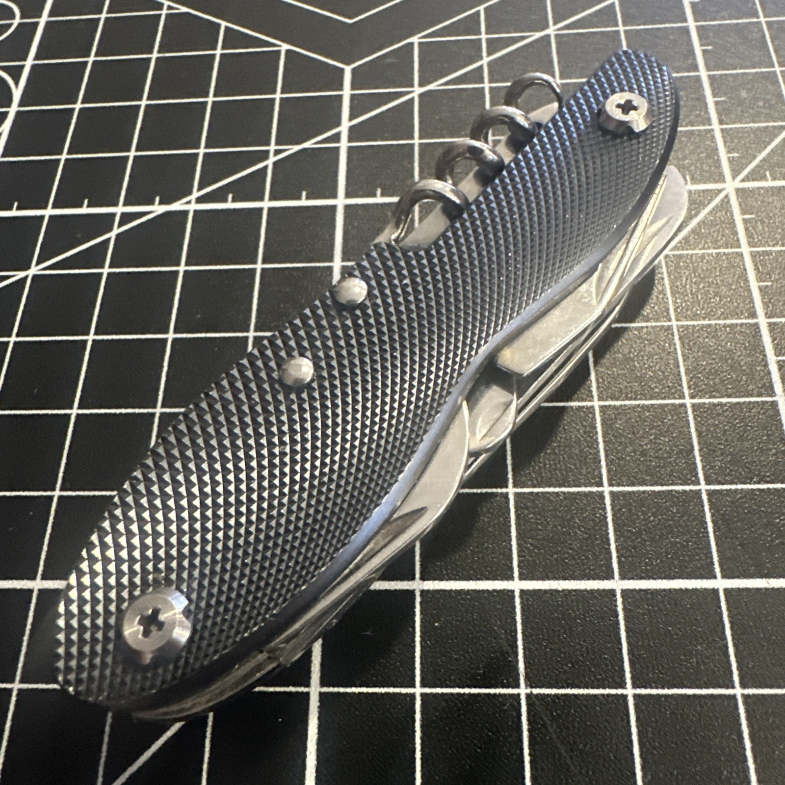 Columbia Multi Tool Gray & Silver 10 in 1 tool, Knife, Screwdriver, Corkscrew