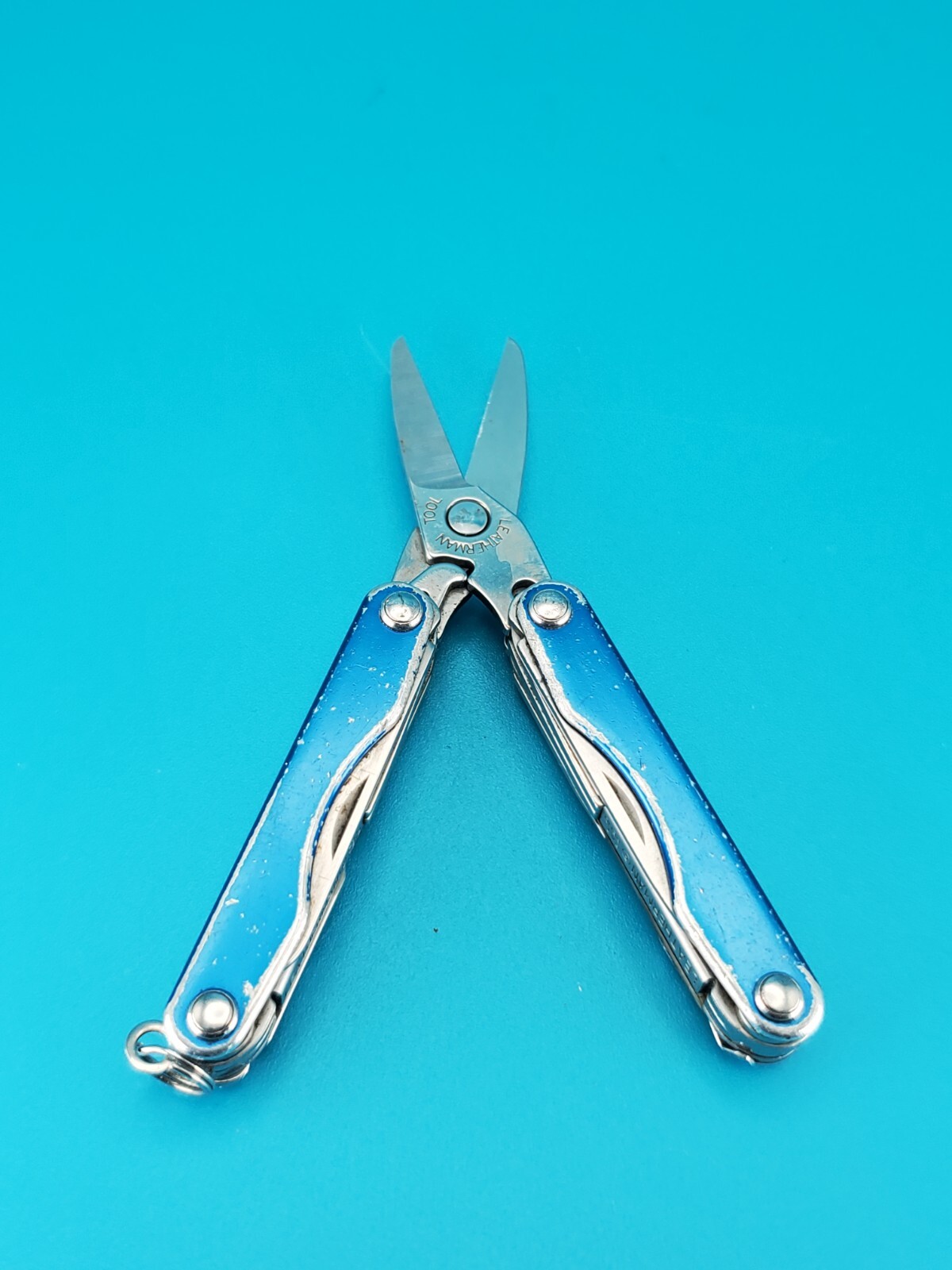 Leatherman Squirt S4 Multi-Tool, Key Ring, Retired, BLUE!