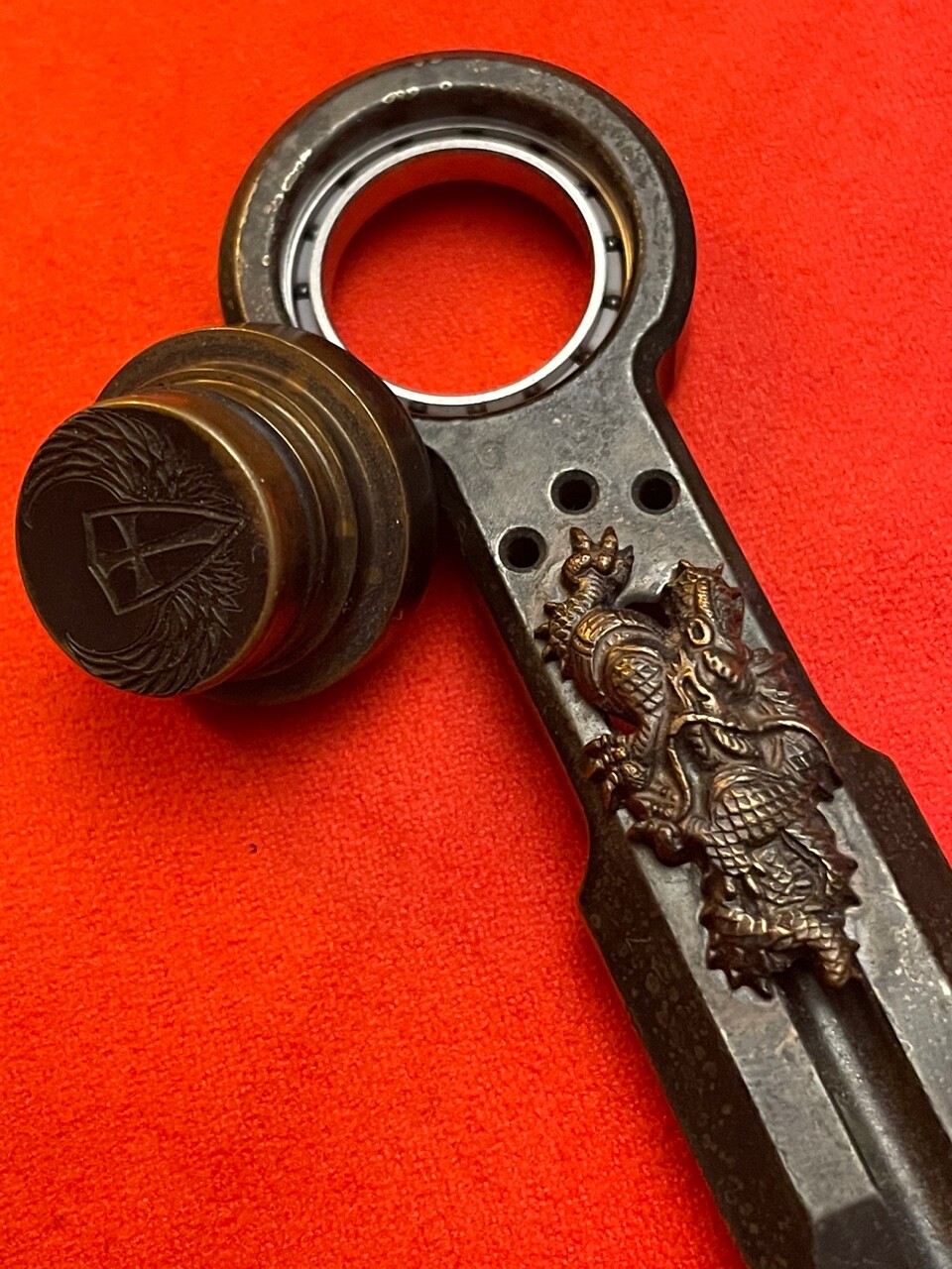 Steel flame collaboration Dragon ALL THINGS SPINNING PRYBAR with SF Crusader TOP
