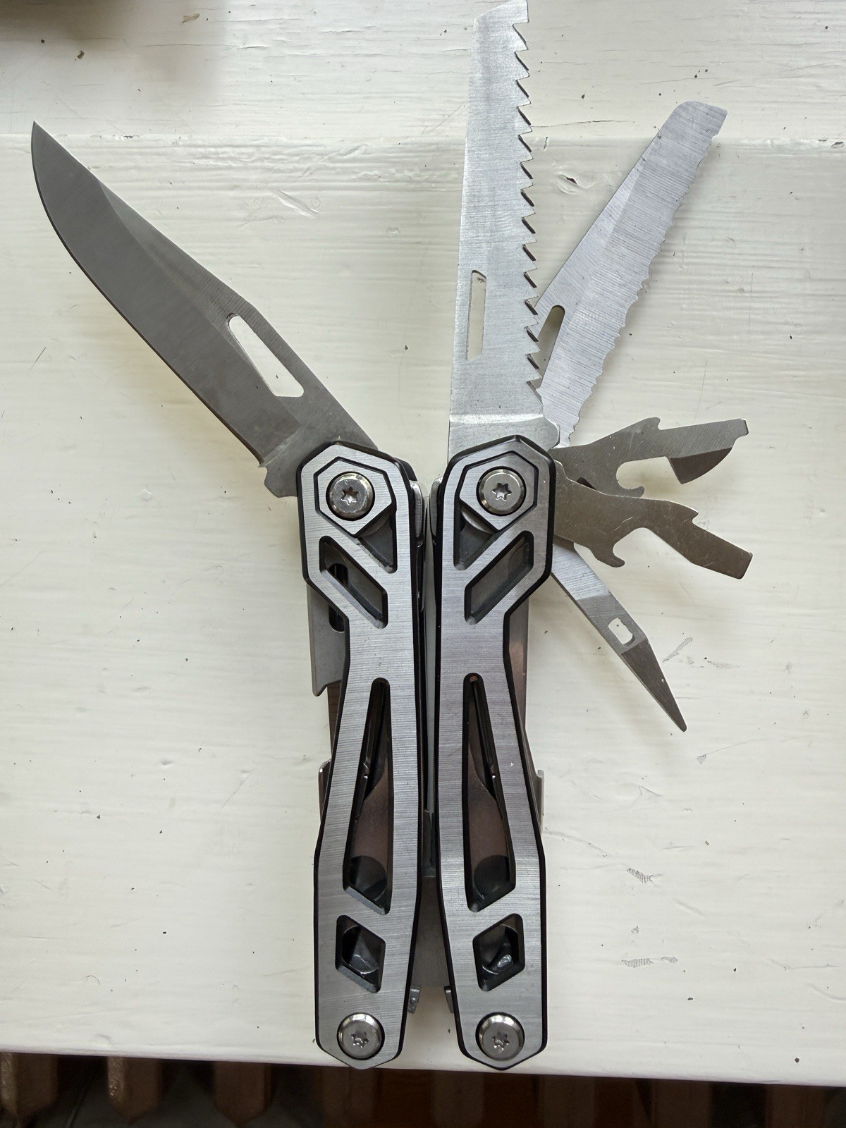 Wetols 21-in-1 Multi-Tool Pocket Knife with Pliers & Bit Set