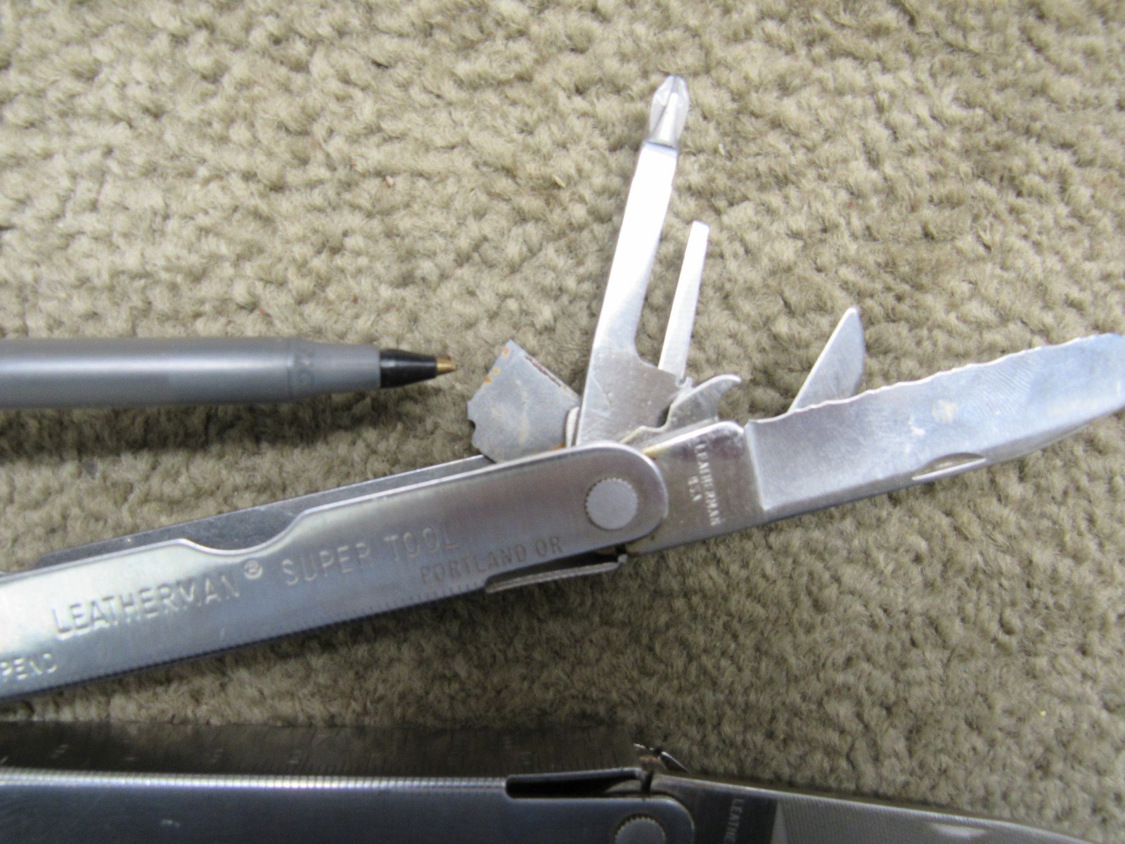 Leatherman Supertool Multi Plier Missing Saw Blade No Sheath 02/ 1995 Dated USA