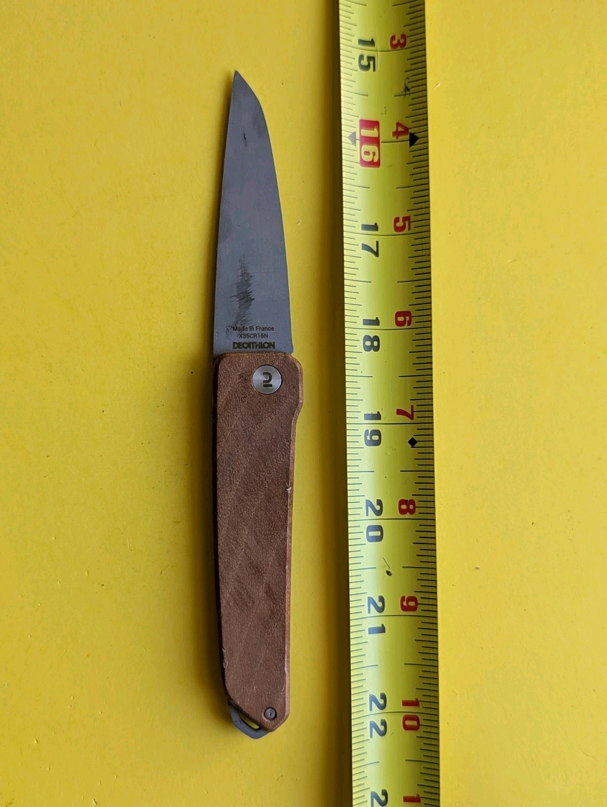 DECATHLON FORCLAZ POCKET KNIFE LIGHT WEIGHT PLAIN EDGE WOODEN FRAME
