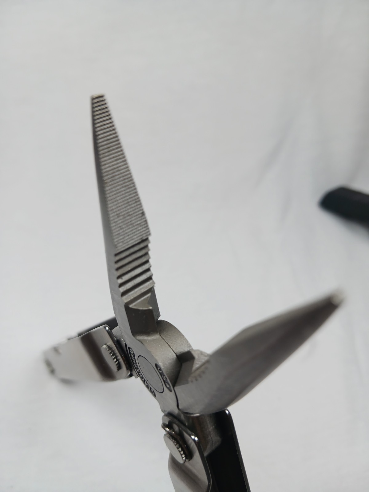 Leatherman Pocket Survival Tool PST 12-in-1 Straight Edge w/ Sheath Box Guide