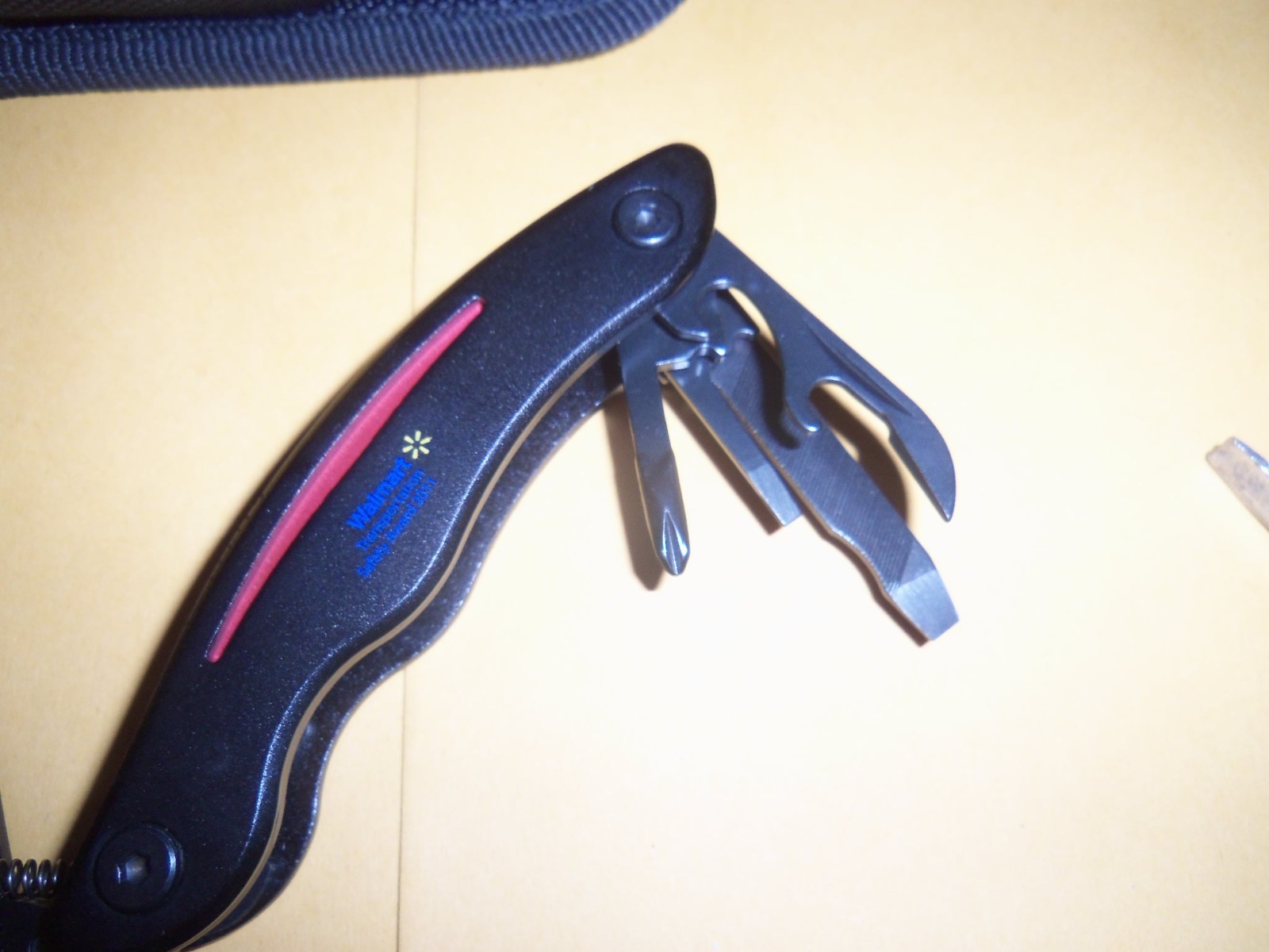 HIGH SIERRA 10-IN-1 MULTI-PLIERS TOOL + 10-IN-1 COMPACT TOOL STAINLESS STEEL