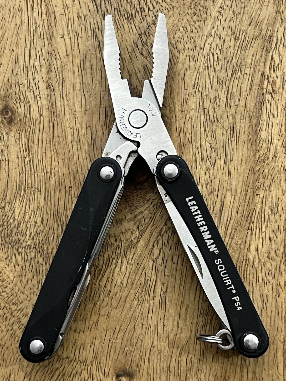 RETIRED Leatherman Squirt PS4 MultiTool Black DISCONTINUED SUPER NICE!