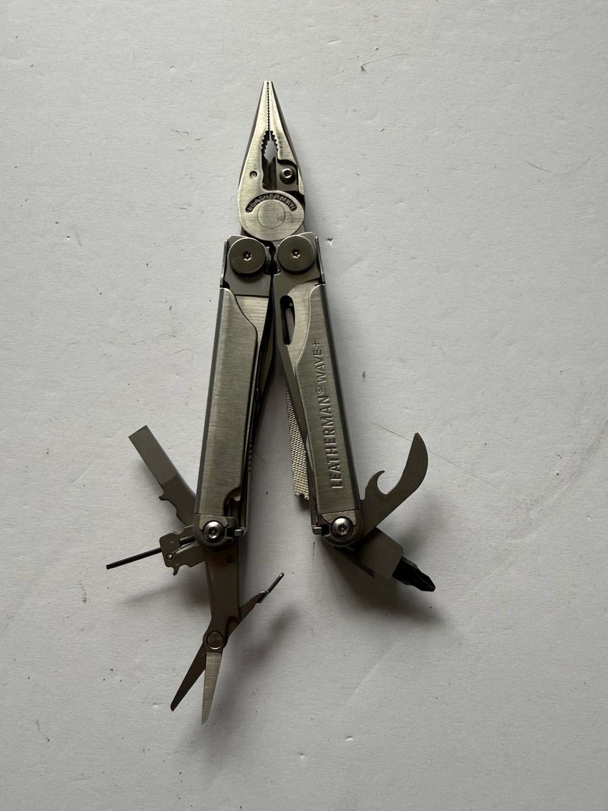 Leatherman Wave Plus Multi-Tool Great Condition w/Sheath