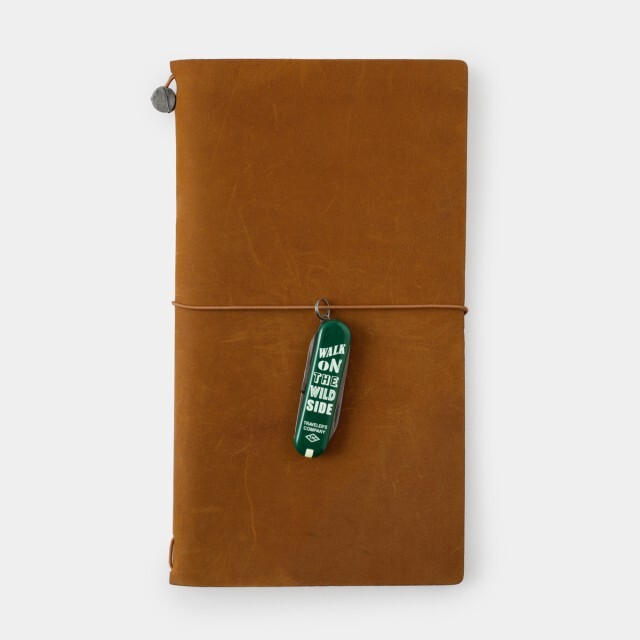 VICTORINOX × TRAVELER’S COMPANY Classic SD Message Green