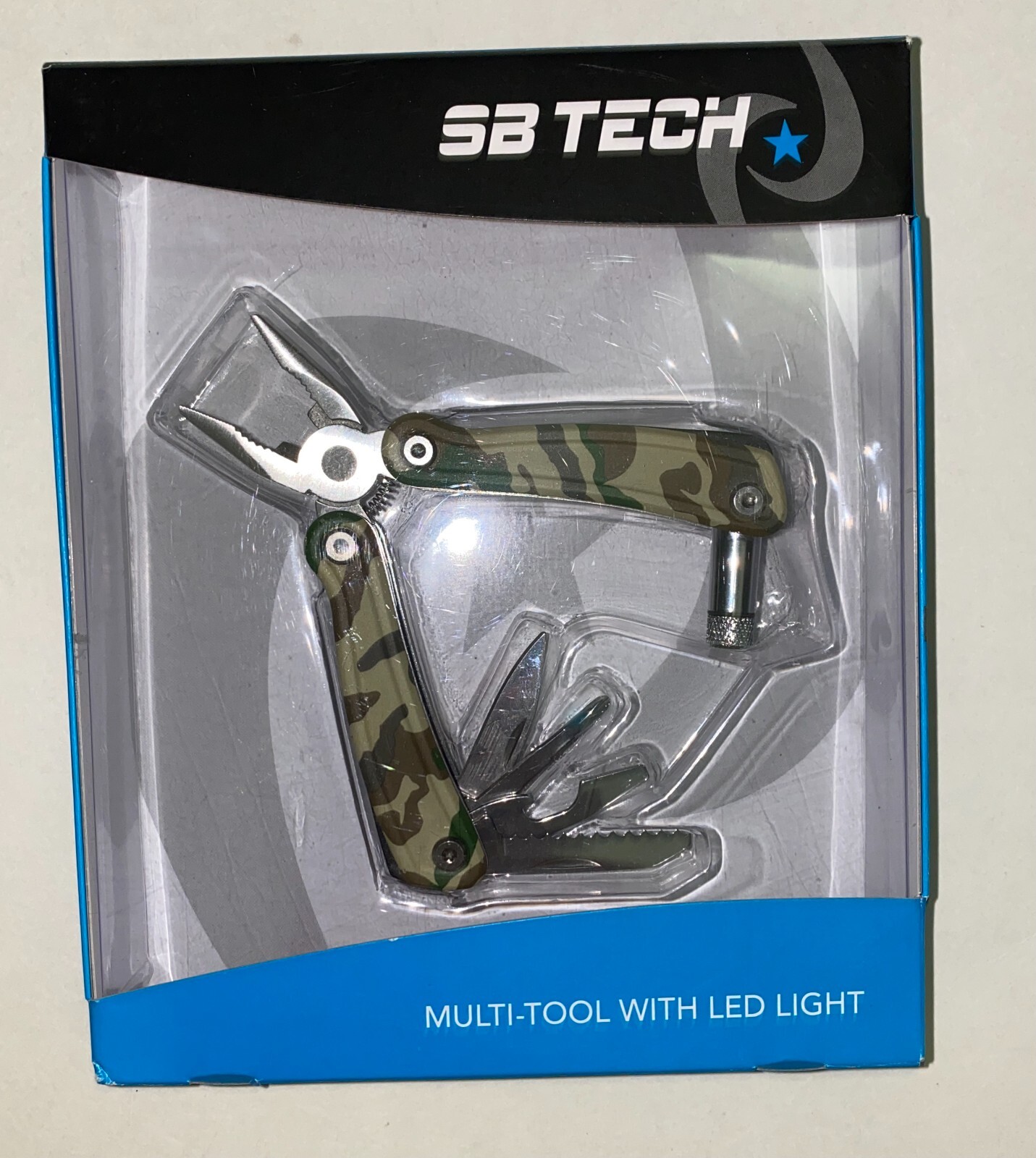 SB Tech Multi Tool with LED Light – New In Box