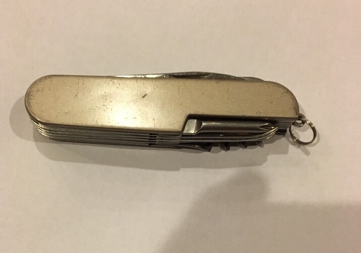 Sheffield Stainless Steel Multi Tool Pocket Knife. Chrome Cork Screw Screw Drive