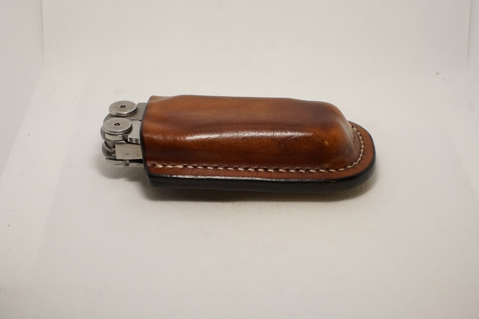 Leatherman wave plus leather sheath handmade dark brown color. Sheath only.