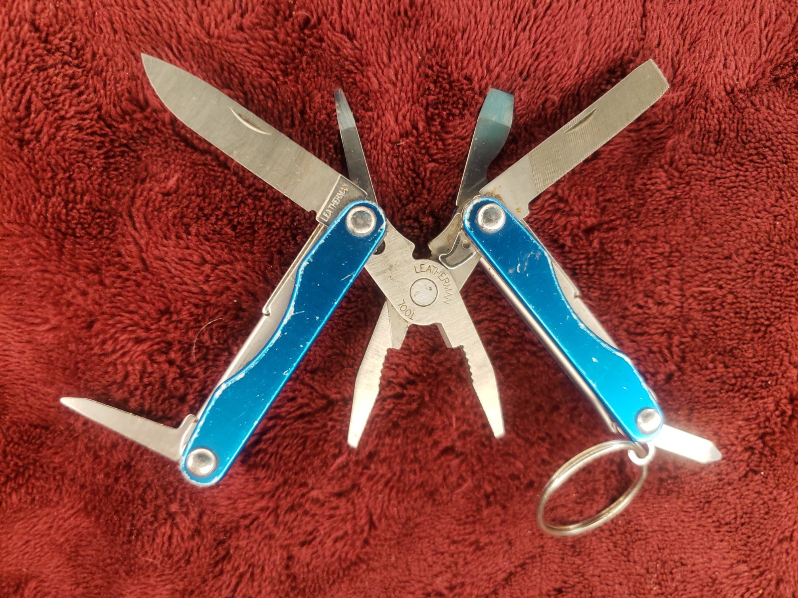 🔪🔪 Leatherman Squirt P4 Multi-Tool Blue Keychain