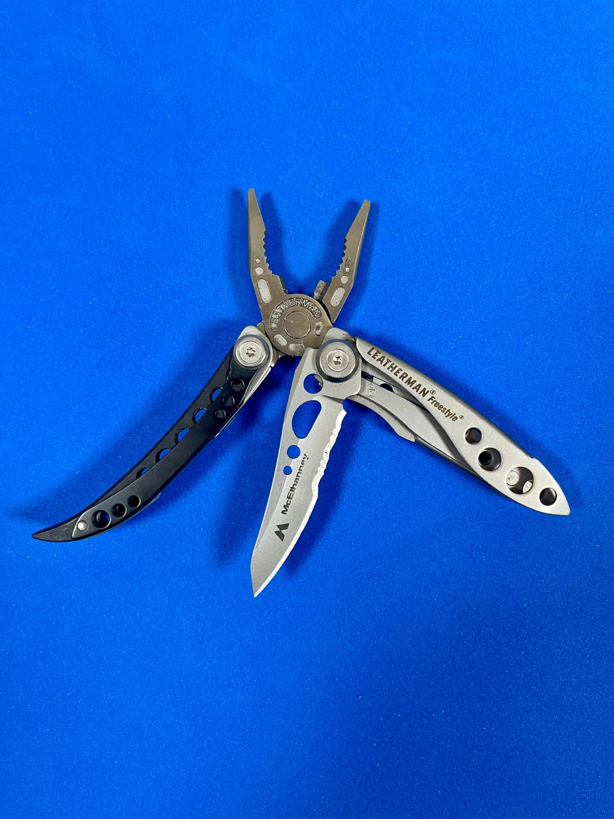 RARE Leatherman Freestyle Multi-Tool Pocket Knife Combo Blade Pliers McElhanney
