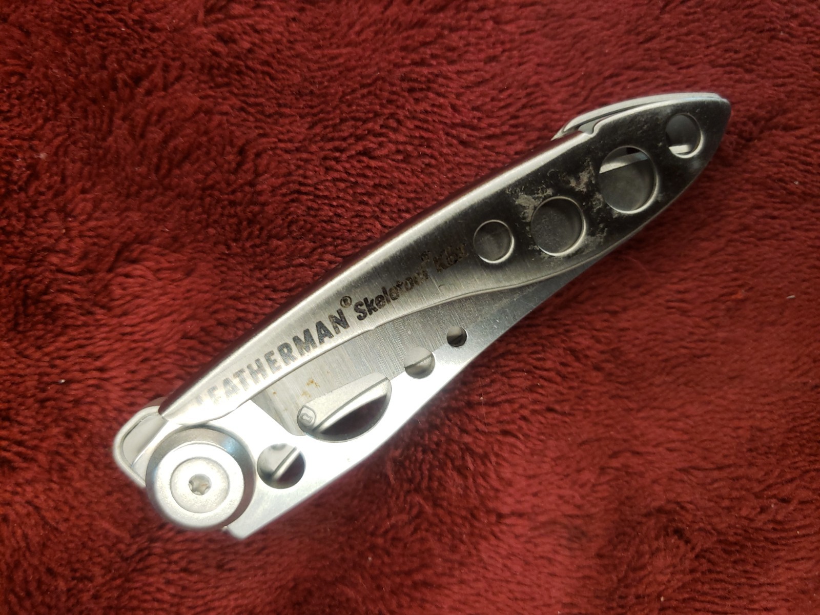 🔴 Leatherman Skeletool KBX Pocket Knife w/ Bottle Opener