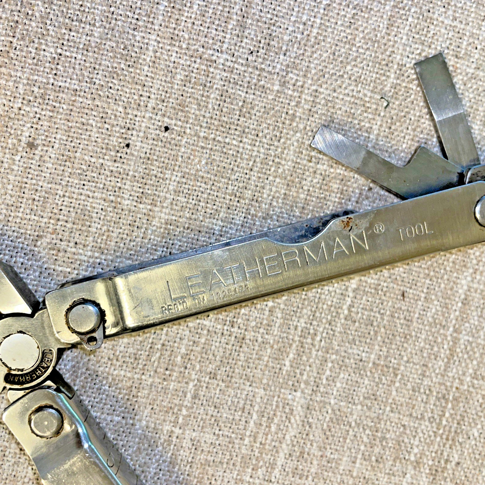 Vintage Leatherman 9 Multi Tool With Sheath. USA Made Pat. 1325473