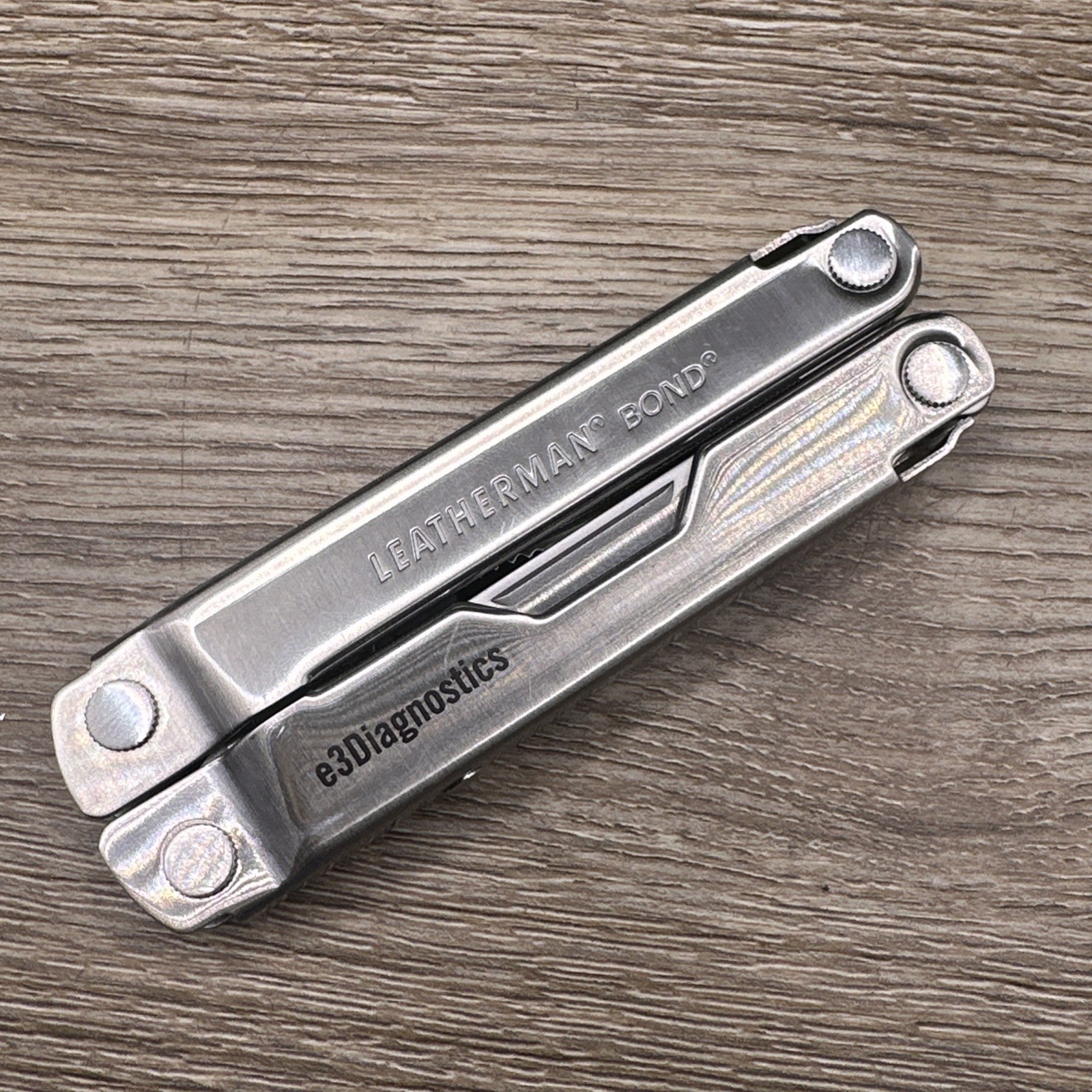 LEATHERMAN Bond Multitool, Stainless Steel Everyday Tool!