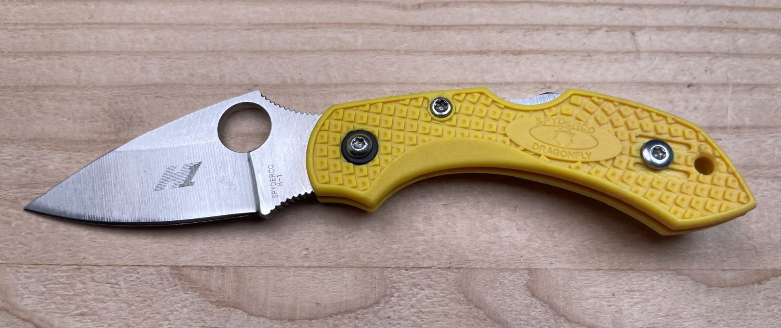 Spyderco Dragonfly Salt H1 Yellow Plain Edge Blade Folding Pocket Knife