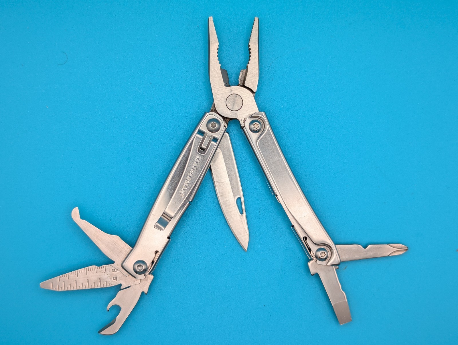 Leatherman Rev 3.8″ Multi-Tool, Stainless!