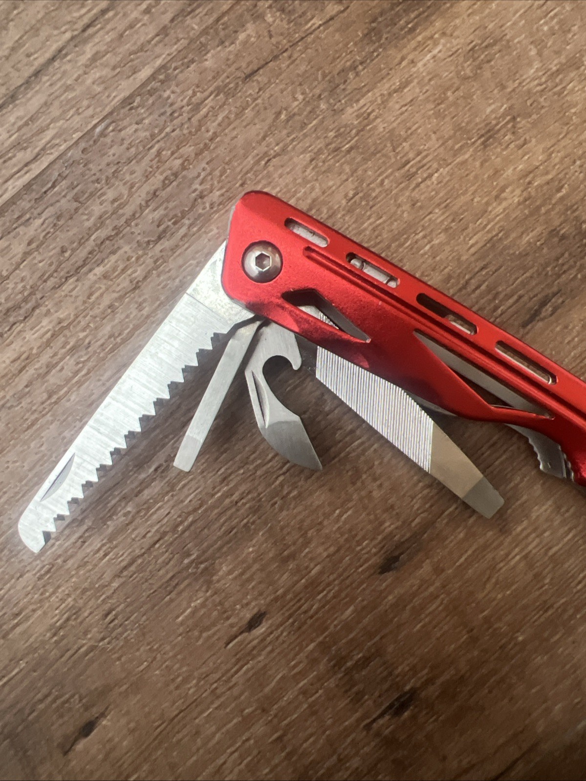 🌟Snap-on Red Stainless Steel 4″ Multi-Tool Pliers, Knife, File, & Sheath, NICE!
