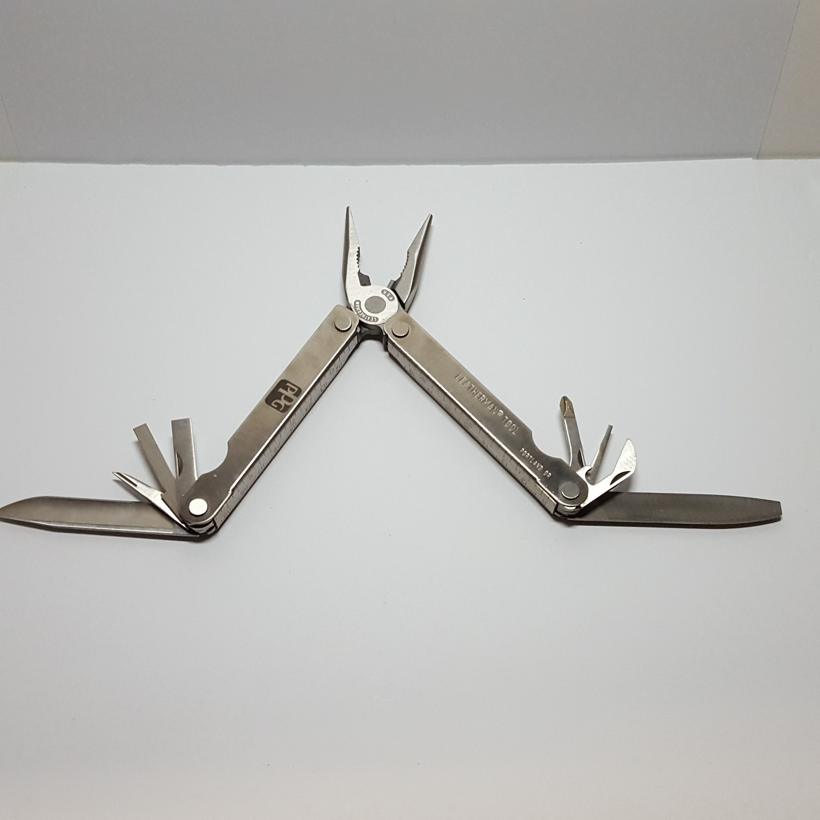 USA Made PPG Industries Logo LEATHERMAN ORIGINAL EDC Multi-Tool & Nylon Sheath