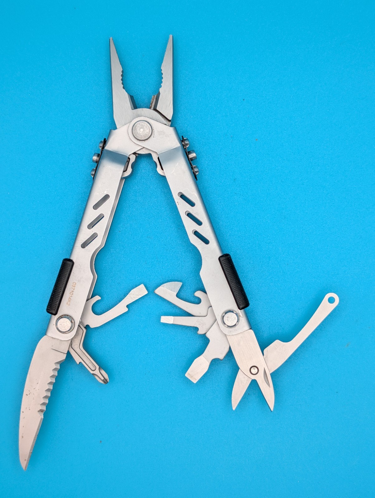Gerber MP400 Compact Multitool Stainless Steel! With Sheath!