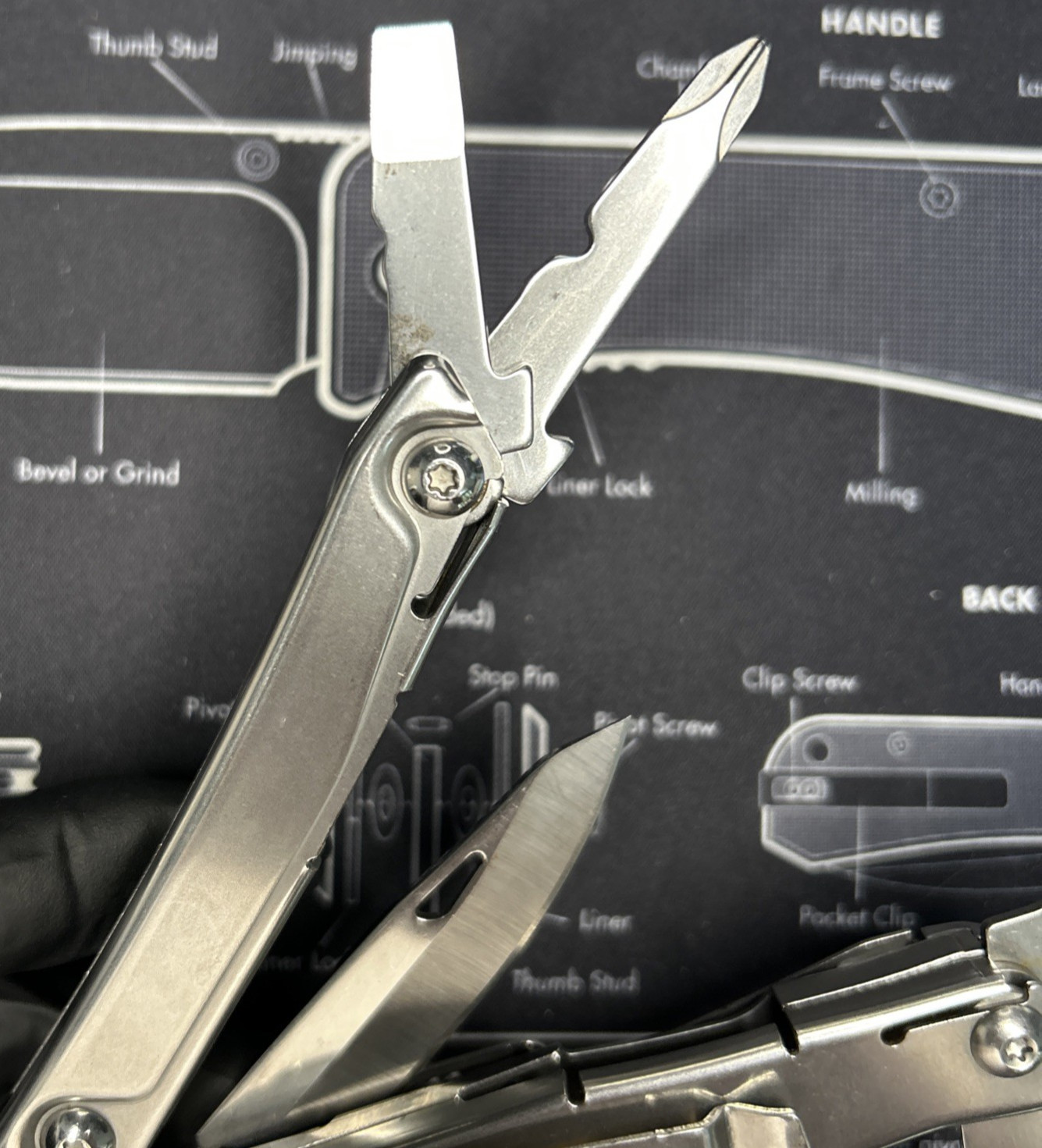 Leatherman Rev Folding Multi-Tool Knife Plier USED BOD 0120 Carry Clip VGUC