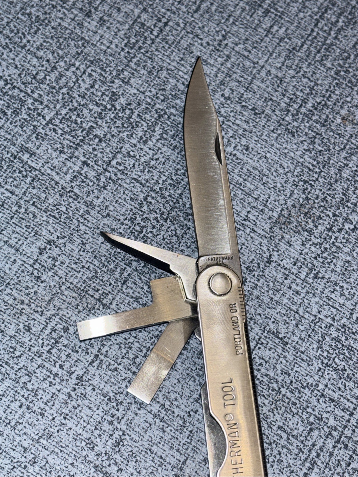 Vintage Original Leatherman Tool US Leather Sheath Great Condition