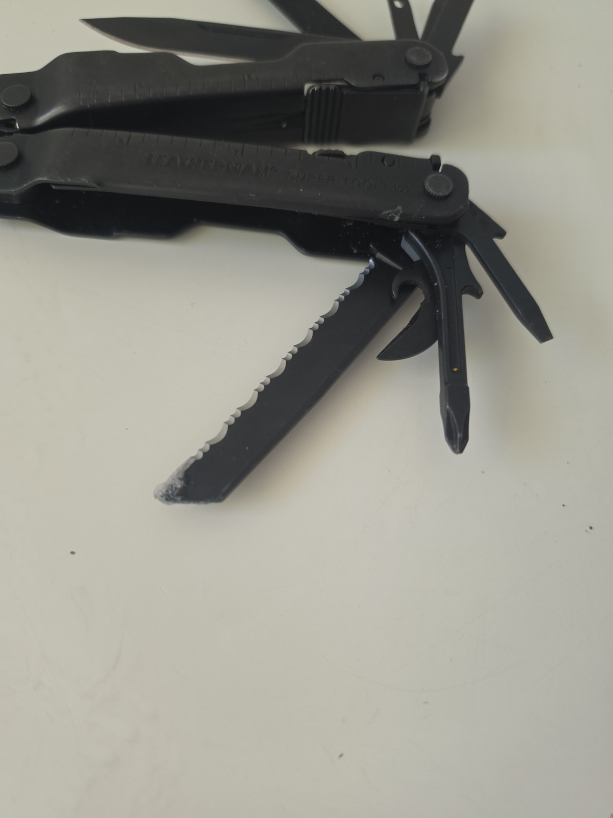 Leatherman Super Tool 300 Multi-tool Pliers! BLACK OXIDE!