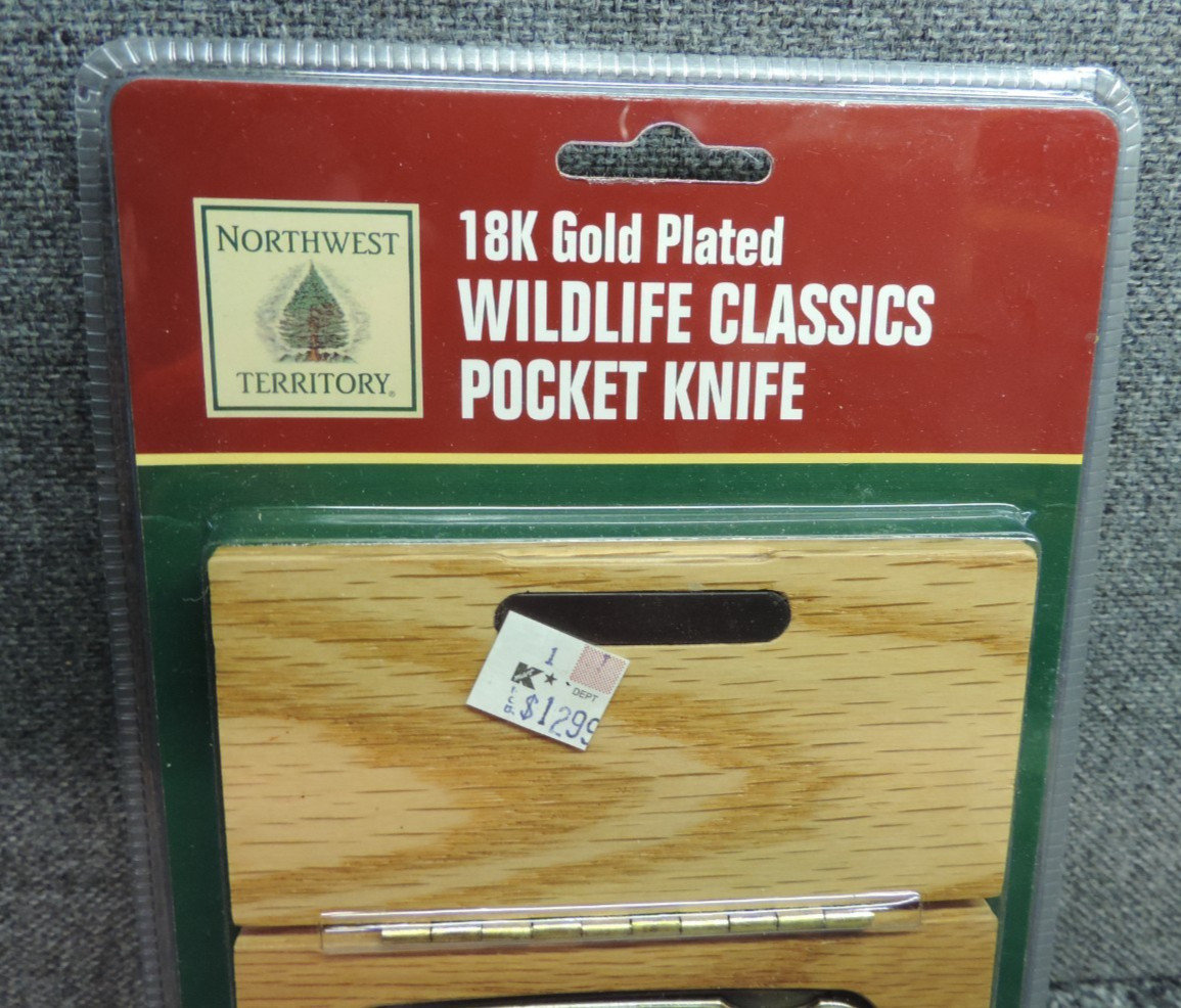 Northwest Territory Wildlife Classics Pocket Knife Mint in Package Bass